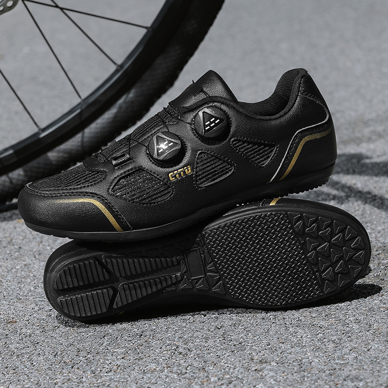 รองเท้าปั่นจักรยานสำหรับเดินทา - Cycling Shoes For Commute บทวิจารณ์และราคา